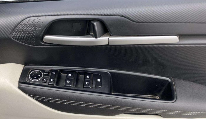 2022 KIA SONET HTX PLUS 1.5, Diesel, Manual, 59,463 km, Driver Side Door Panels Control