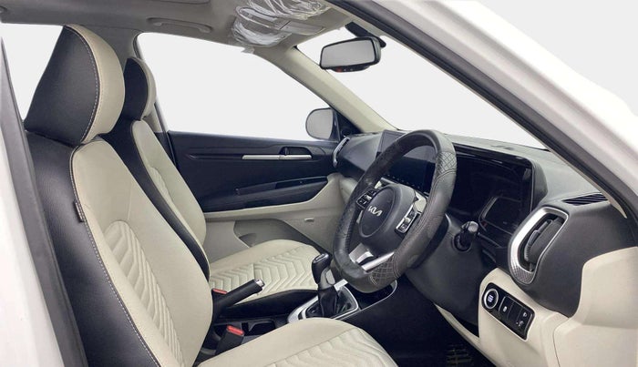 2022 KIA SONET HTX PLUS 1.5, Diesel, Manual, 59,463 km, Right Side Front Door Cabin