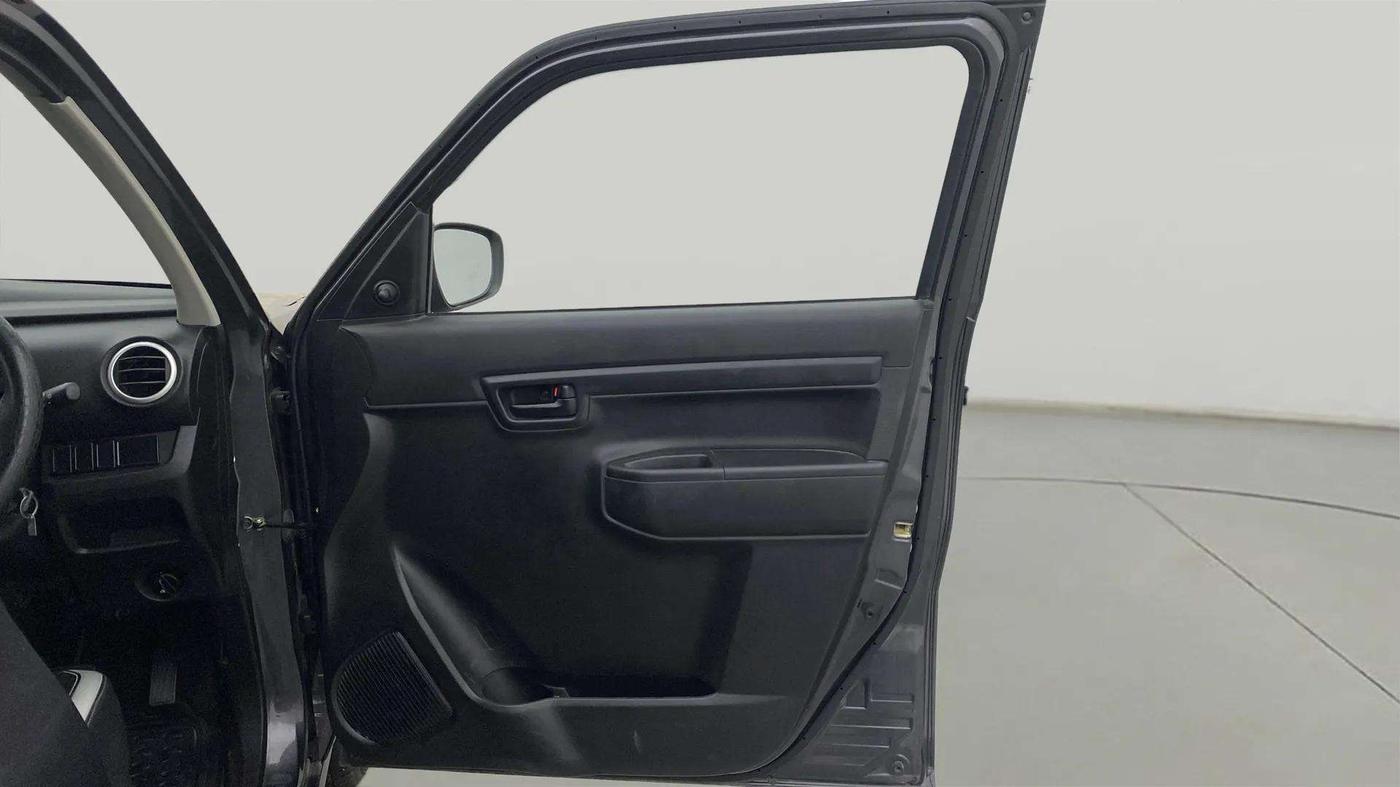 2021 Maruti S PRESSO VXI PLUS AMT, Petrol, Automatic, 21,584 km, RHS Front Door