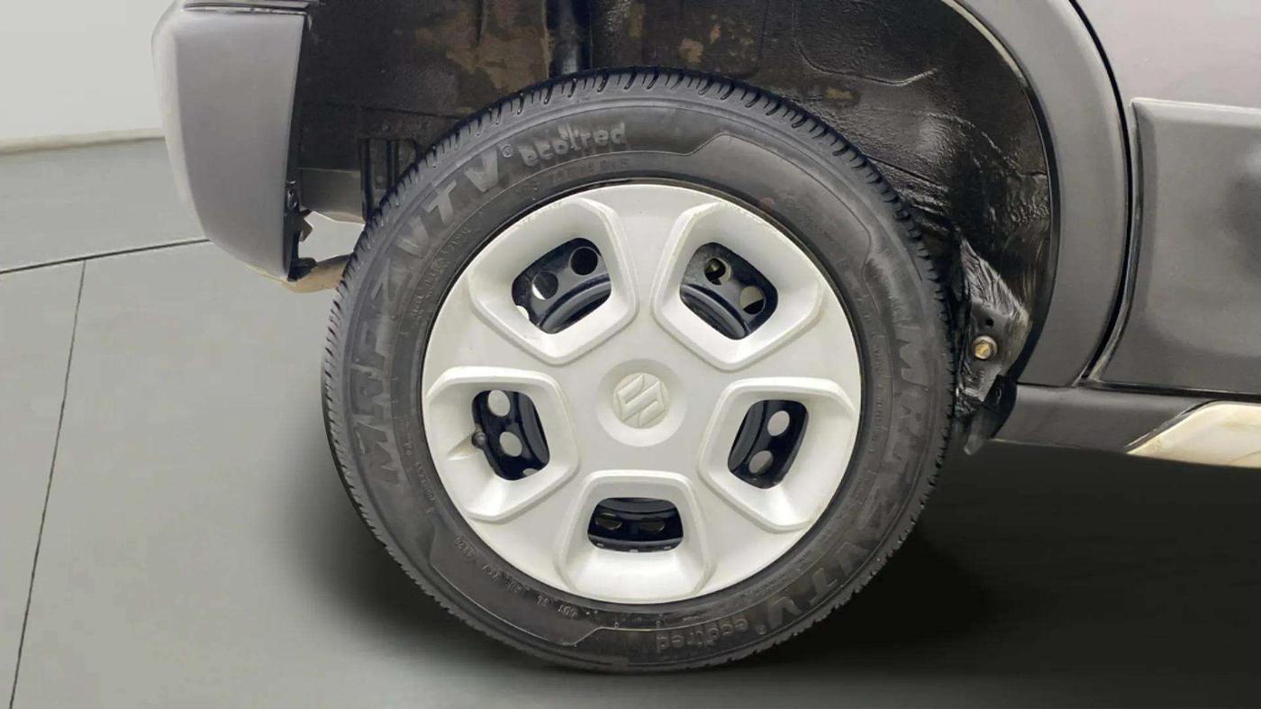 2021 Maruti S PRESSO VXI PLUS AMT, Petrol, Automatic, 21,584 km, Right Rear Wheel