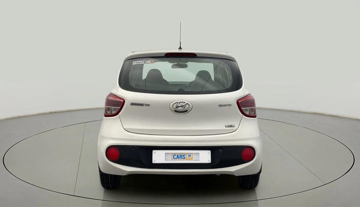 2017 Hyundai Grand i10 SPORTZ 1.2 KAPPA VTVT, Petrol, Manual, 37,883 km, Back/Rear