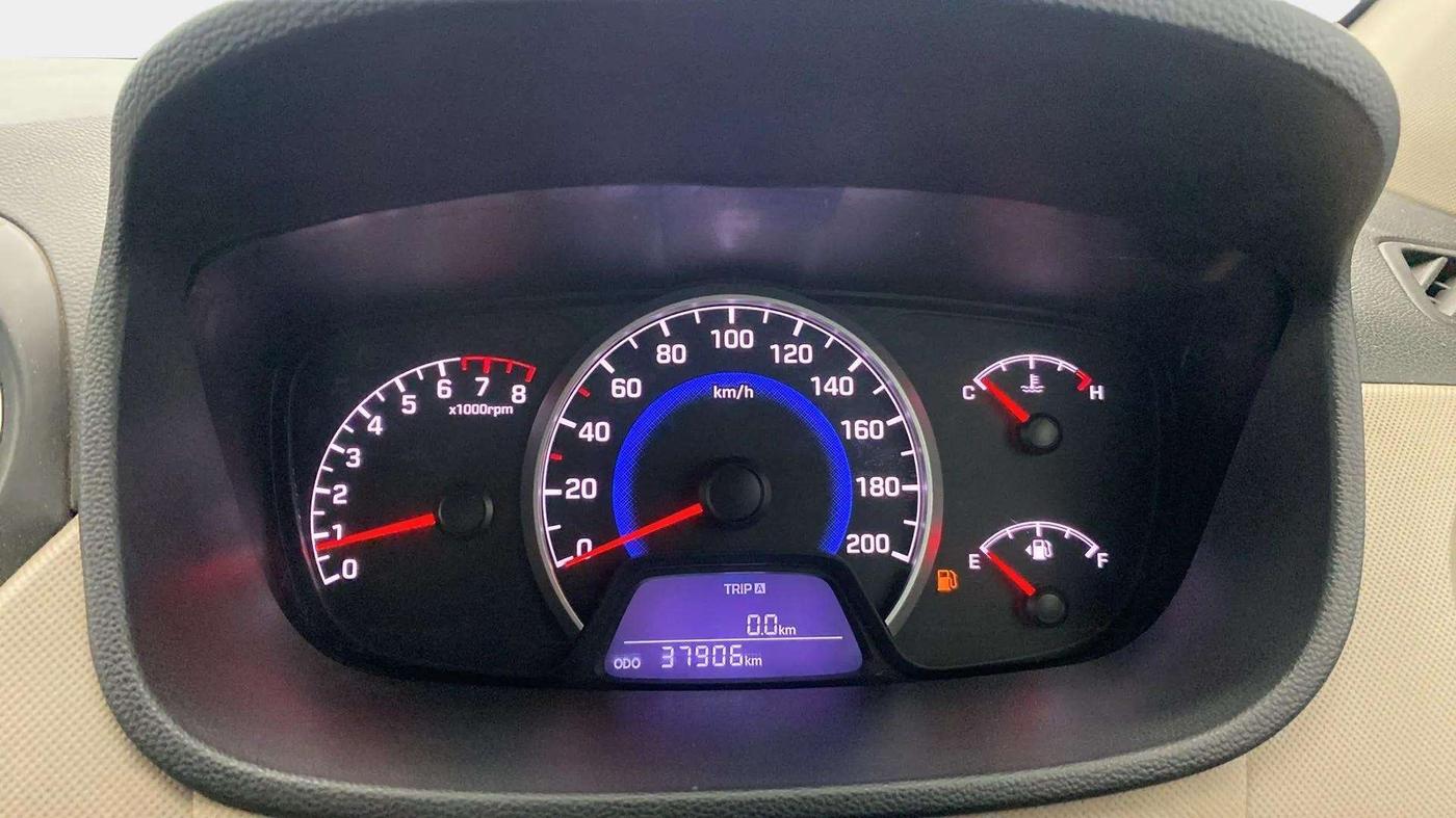 2017 Hyundai Grand i10 SPORTZ 1.2 KAPPA VTVT, Petrol, Manual, 37,883 km, Odometer Image