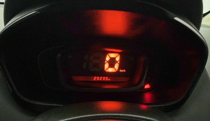 2018 Renault Kwid RXT 1.0, Petrol, Manual, 25,218 km, Odometer Image