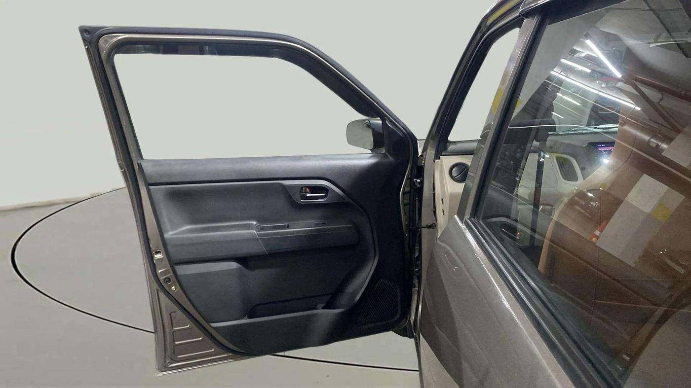 2021 Maruti New Wagon-R LXI (O) 1.0, Petrol, Manual, 14,453 km, LHS Front Door