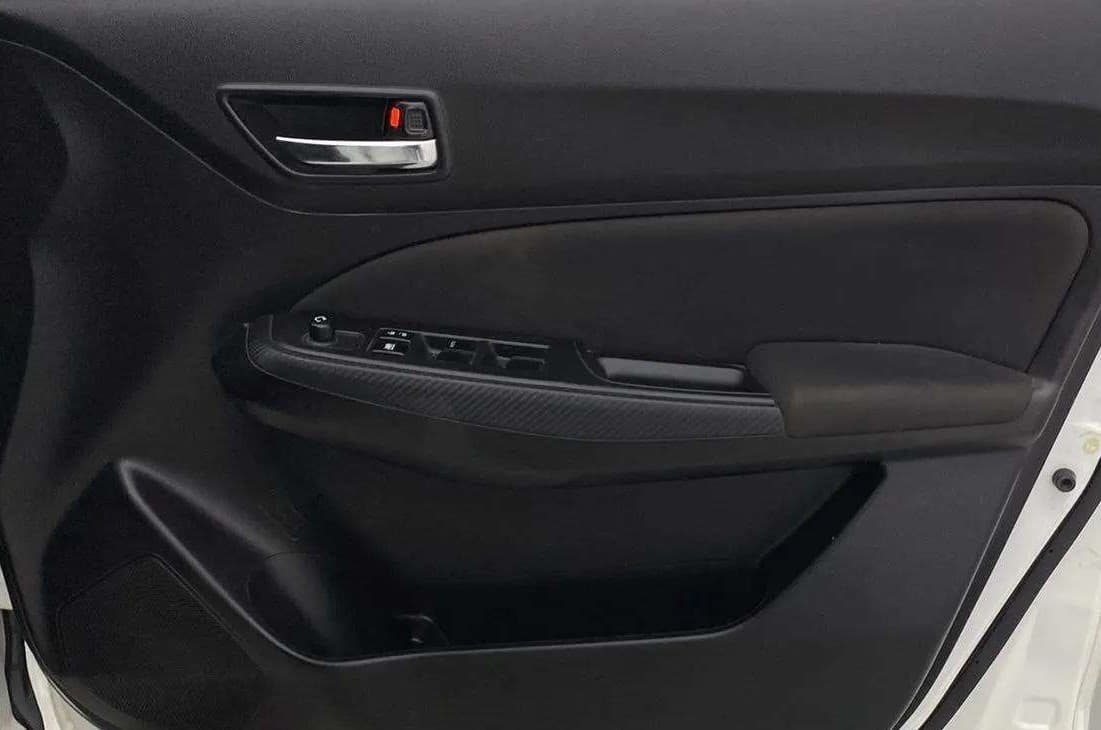 2022 Maruti Swift VXI, Petrol, Manual, 29,520 km, Driver Side Door Panels Control