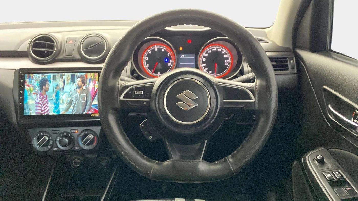 2022 Maruti Swift VXI, Petrol, Manual, 29,520 km, Steering Wheel Close Up