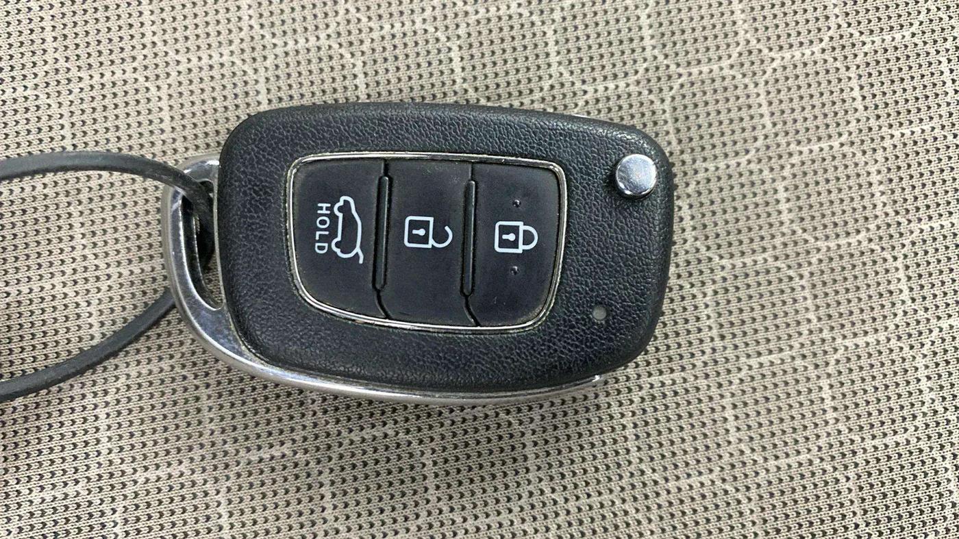 2016 Hyundai Elite i20 SPORTZ 1.2, Petrol, Manual, 51,608 km, Key Close Up