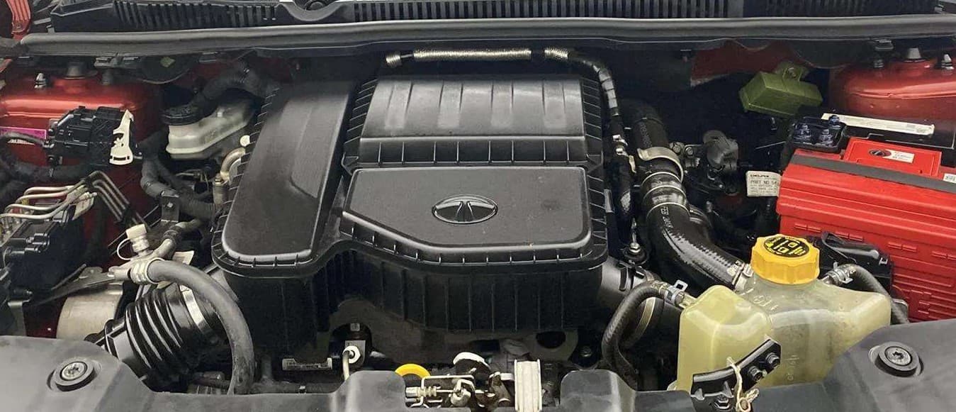 2018 Tata NEXON XZ PLUS DIESEL, Diesel, Manual, 70,794 km, Engine View