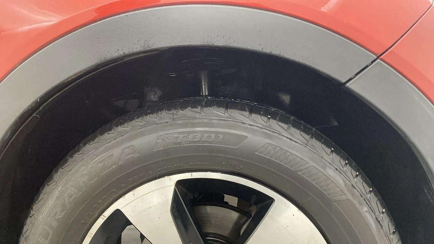 2018 Tata NEXON XZ PLUS DIESEL, Diesel, Manual, 70,794 km, Right Front Tyre Tread