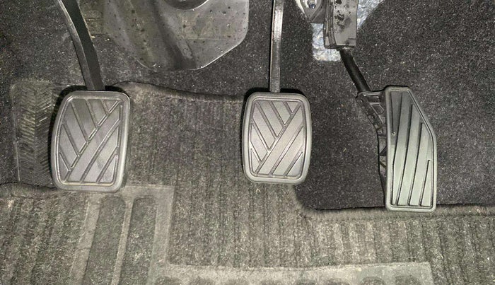 2022 Maruti Baleno SIGMA PETROL 1.2, Petrol, Manual, 9,909 km, Pedals