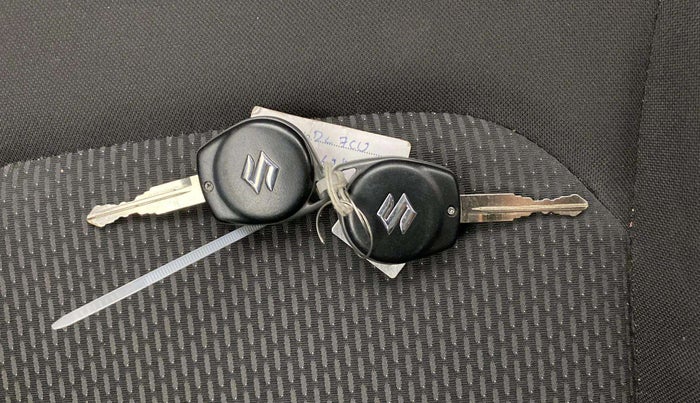 2022 Maruti Baleno SIGMA PETROL 1.2, Petrol, Manual, 9,909 km, Key Close Up