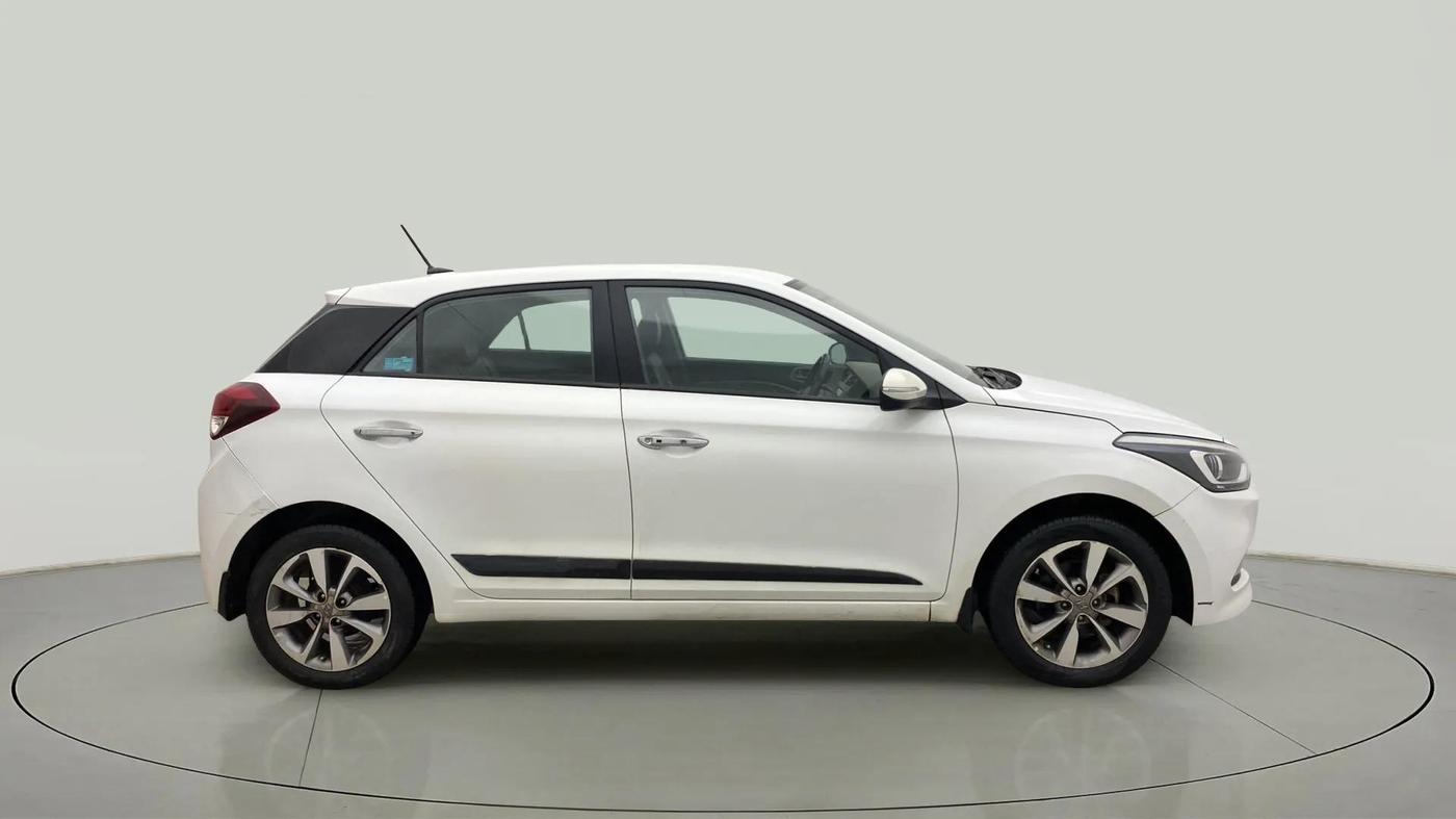 2016 Hyundai Elite i20 ASTA 1.2, Petrol, Manual, 68,730 km, Right Side View
