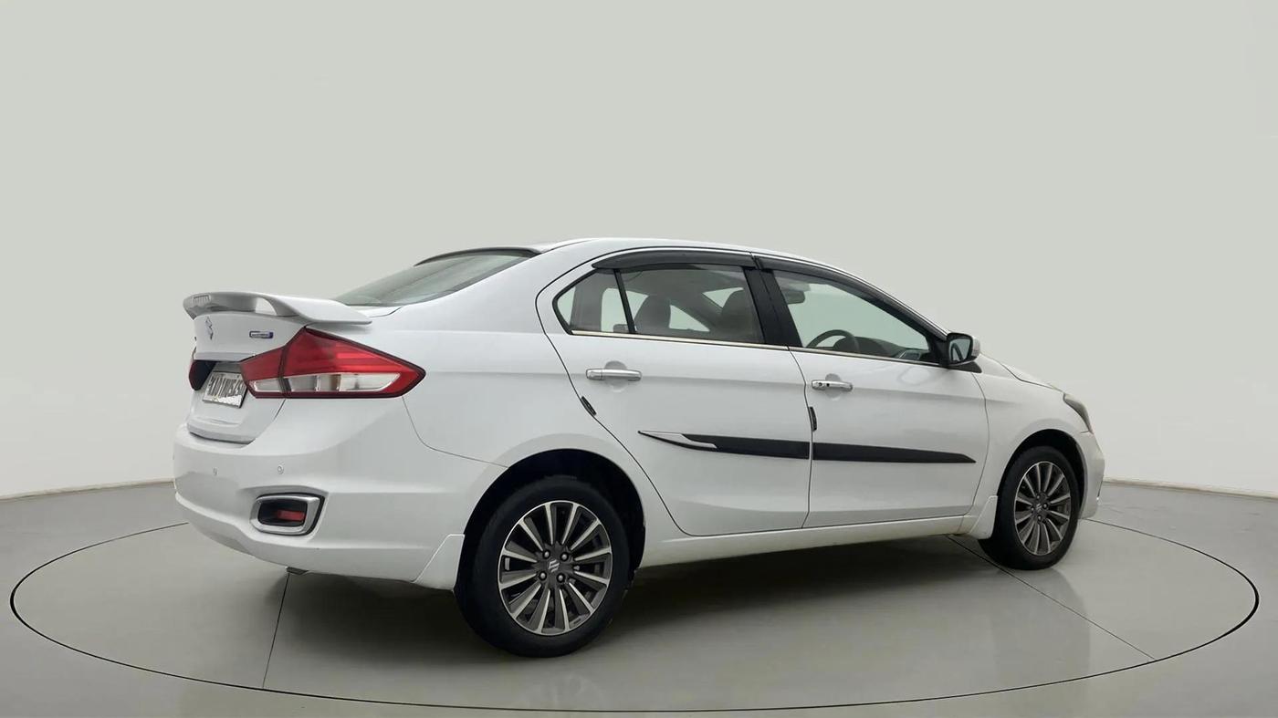 2020 Maruti Ciaz ALPHA 1.5 SHVS PETROL, Petrol, Manual, 59,512 km, Right Back Diagonal