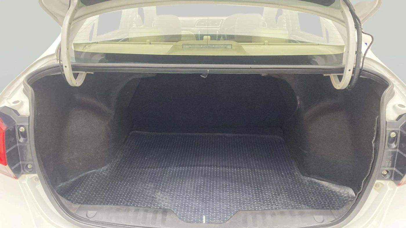 2020 Maruti Ciaz ALPHA 1.5 SHVS PETROL, Petrol, Manual, 59,512 km, Boot Inside