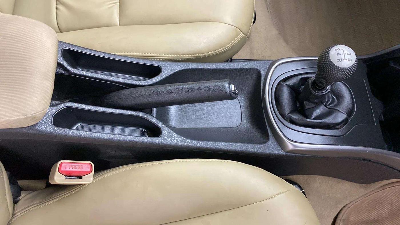 2014 Honda City 1.5L I-VTEC SV, Petrol, Manual, 90,955 km, Gear Lever