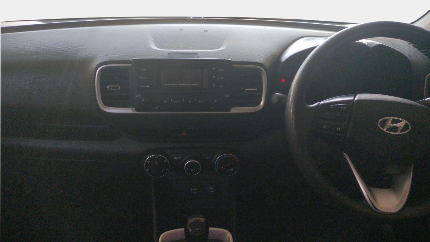 2020 Hyundai VENUE S 1.2, Petrol, Manual, 45,976 km, Air Conditioner