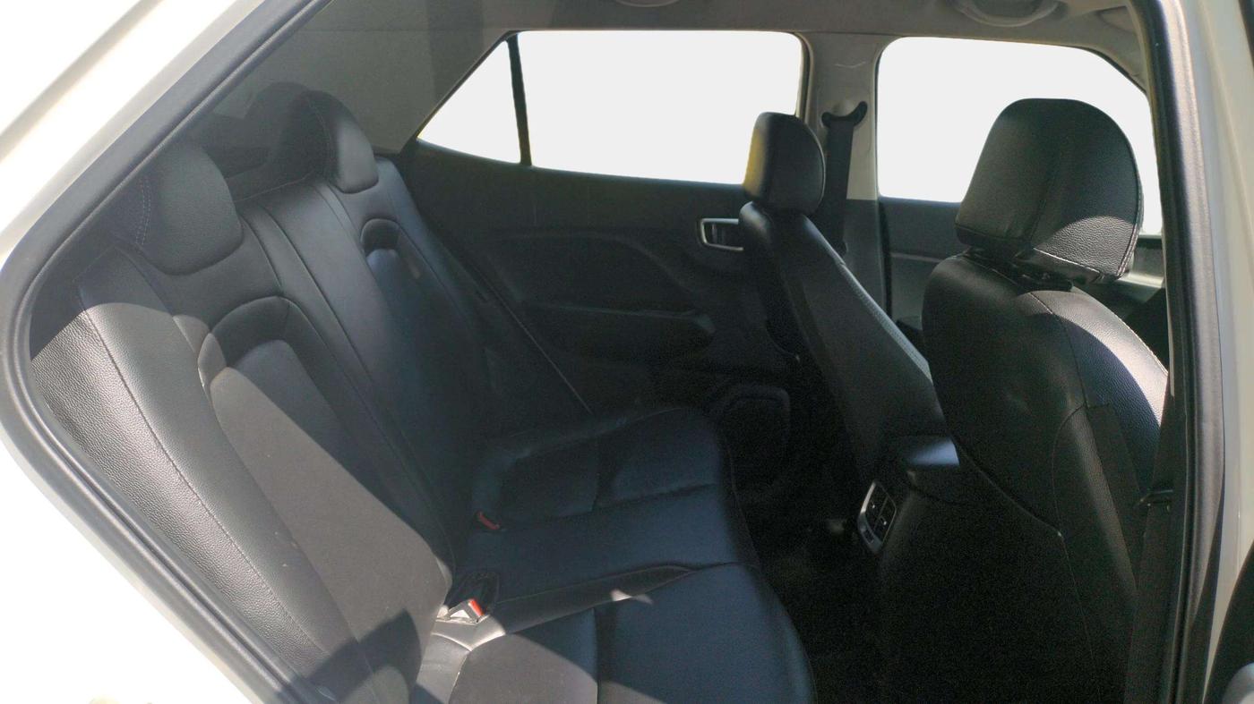 2020 Hyundai VENUE S 1.2, Petrol, Manual, 45,976 km, Right Side Rear Door Cabin