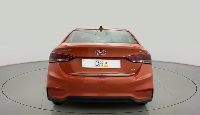 2017 Hyundai Verna 1.6 VTVT SX (O) AT, CNG, Automatic, 68,883 km, Back/Rear