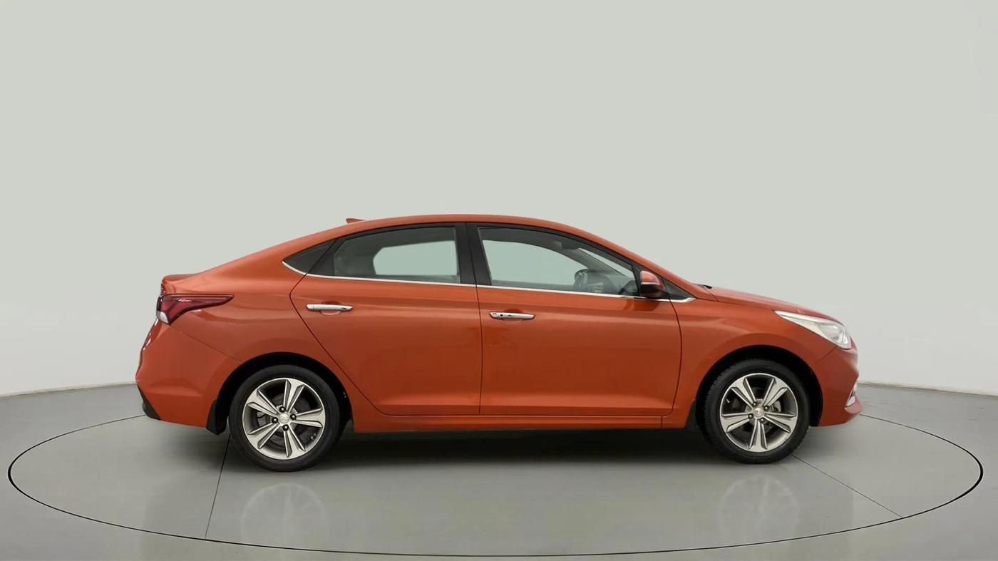2017 Hyundai Verna 1.6 VTVT SX (O) AT, CNG, Automatic, 68,995 km, Right Side View
