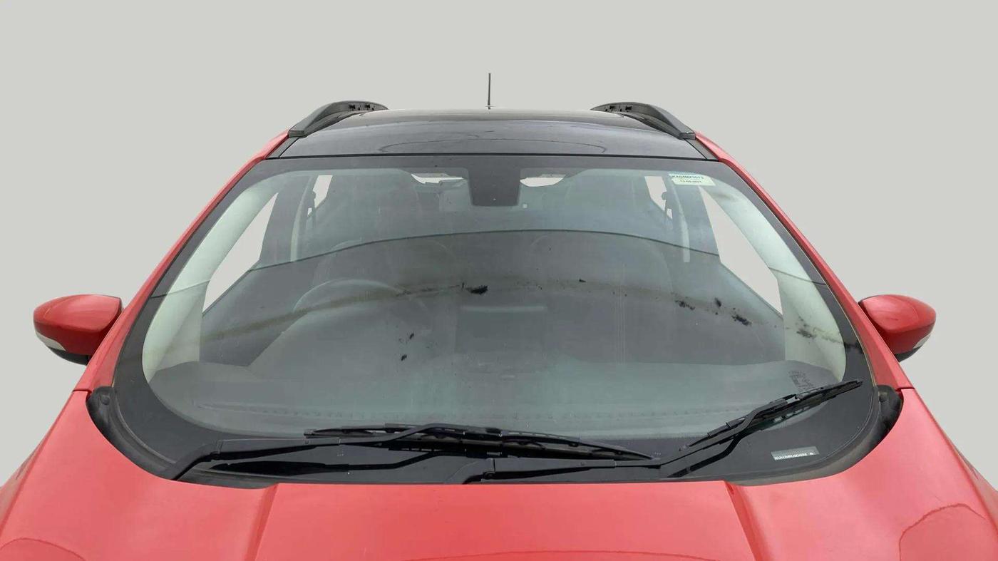 2021 Ford Ecosport TITANIUM 1.5L SPORTS(SUNROOF) DIESEL, Diesel, Manual, 36,489 km, Front Windshield