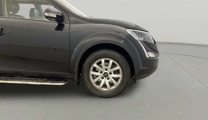 2020 Mahindra XUV500 W9, Diesel, Manual, 68,580 km, Right Front Wheel