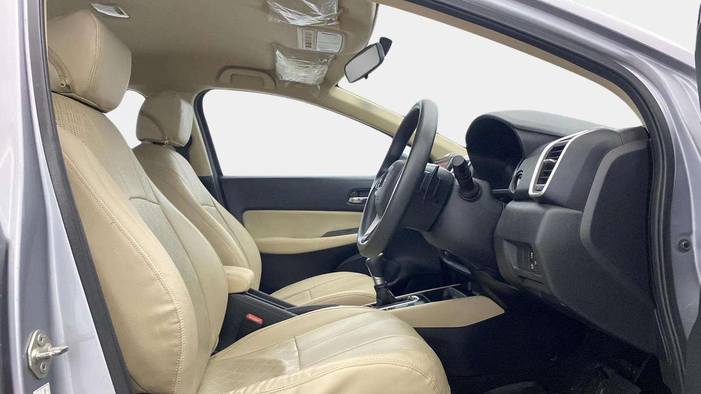 2021 Honda City 1.5L I-VTE V CVT, Petrol, Automatic, 62,243 km, Right Side Front Door Cabin