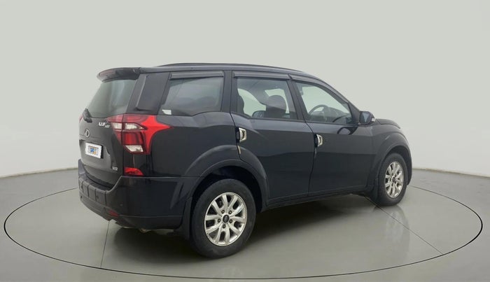 2021 Mahindra XUV500 W9, Diesel, Manual, 60,497 km, Right Back Diagonal