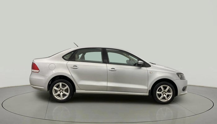 2013 Volkswagen Vento HIGHLINE 1.6 MPI, Petrol, Manual, 83,338 km, Right Side View