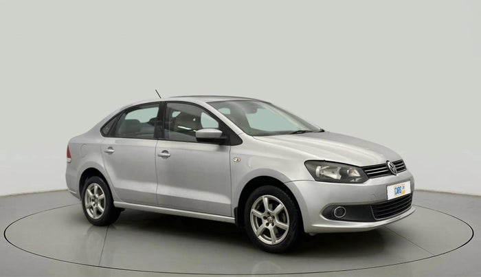 2013 Volkswagen Vento HIGHLINE 1.6 MPI, Petrol, Manual, 83,338 km, Right Front Diagonal