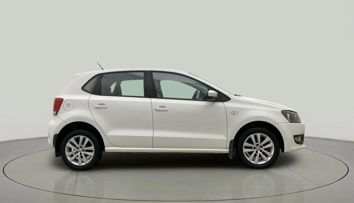 2014 Volkswagen Polo HIGHLINE1.2L, Petrol, Manual, 94,916 km, Right Side View