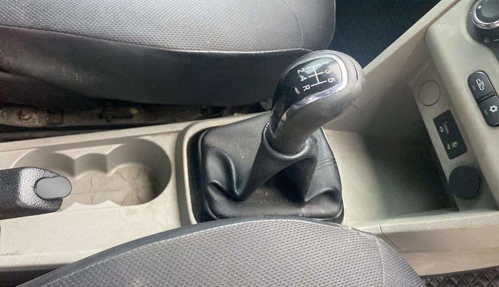 2019 Tata Tiago XZ PETROL, Petrol, Manual, 72,530 km, Gear Lever