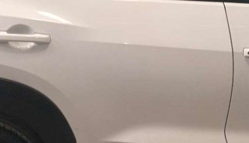 2021 Nissan MAGNITE XE, Petrol, Manual, 25,334 km, Right rear door - Slightly dented