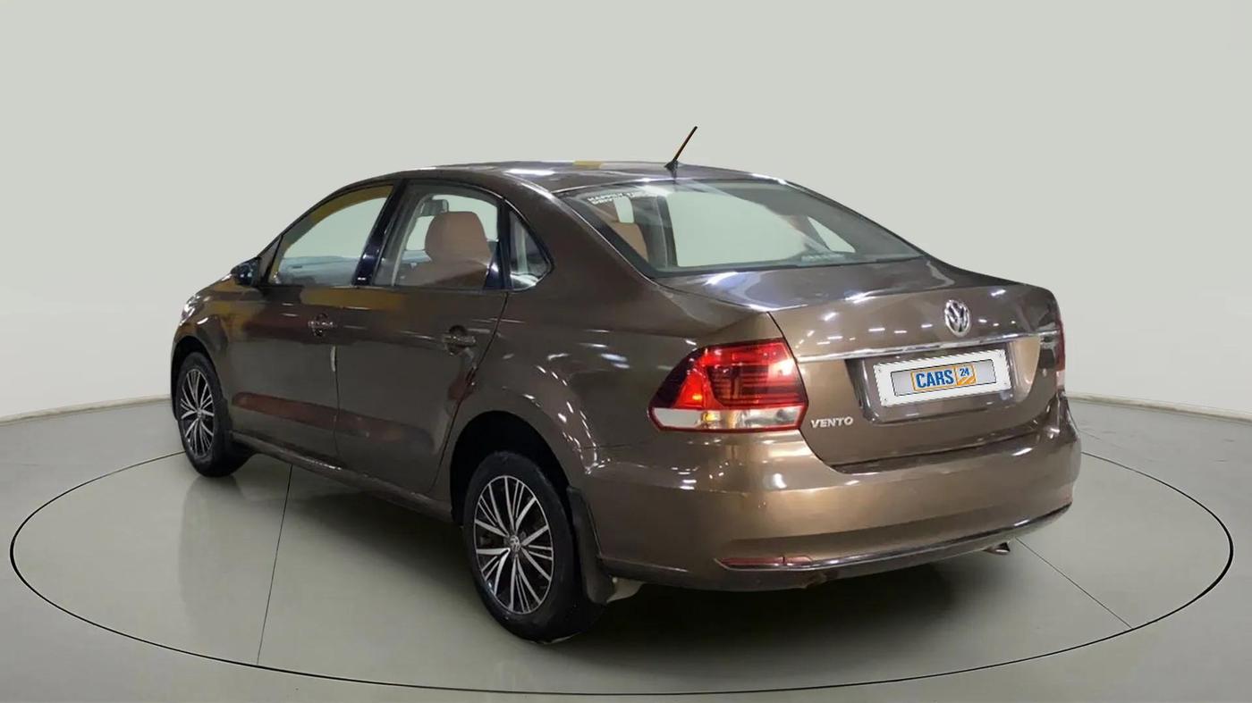 2018 Volkswagen Vento COMFORTLINE 1.6, Petrol, Manual, 48,527 km, Left Back Diagonal