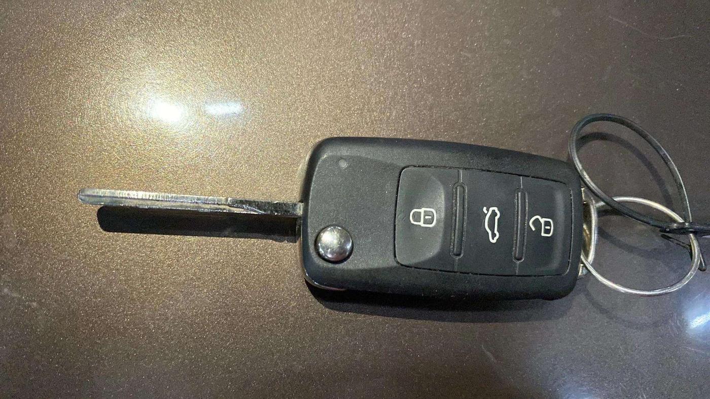 2018 Volkswagen Vento COMFORTLINE 1.6, Petrol, Manual, 48,527 km, Key Close Up