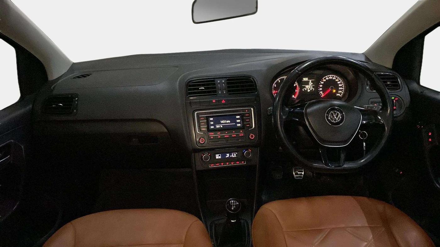 2018 Volkswagen Vento COMFORTLINE 1.6, Petrol, Manual, 48,527 km, Dashboard