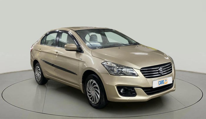 2015 Maruti Ciaz VXI+, Petrol, Manual, 73,643 km, Right Front Diagonal