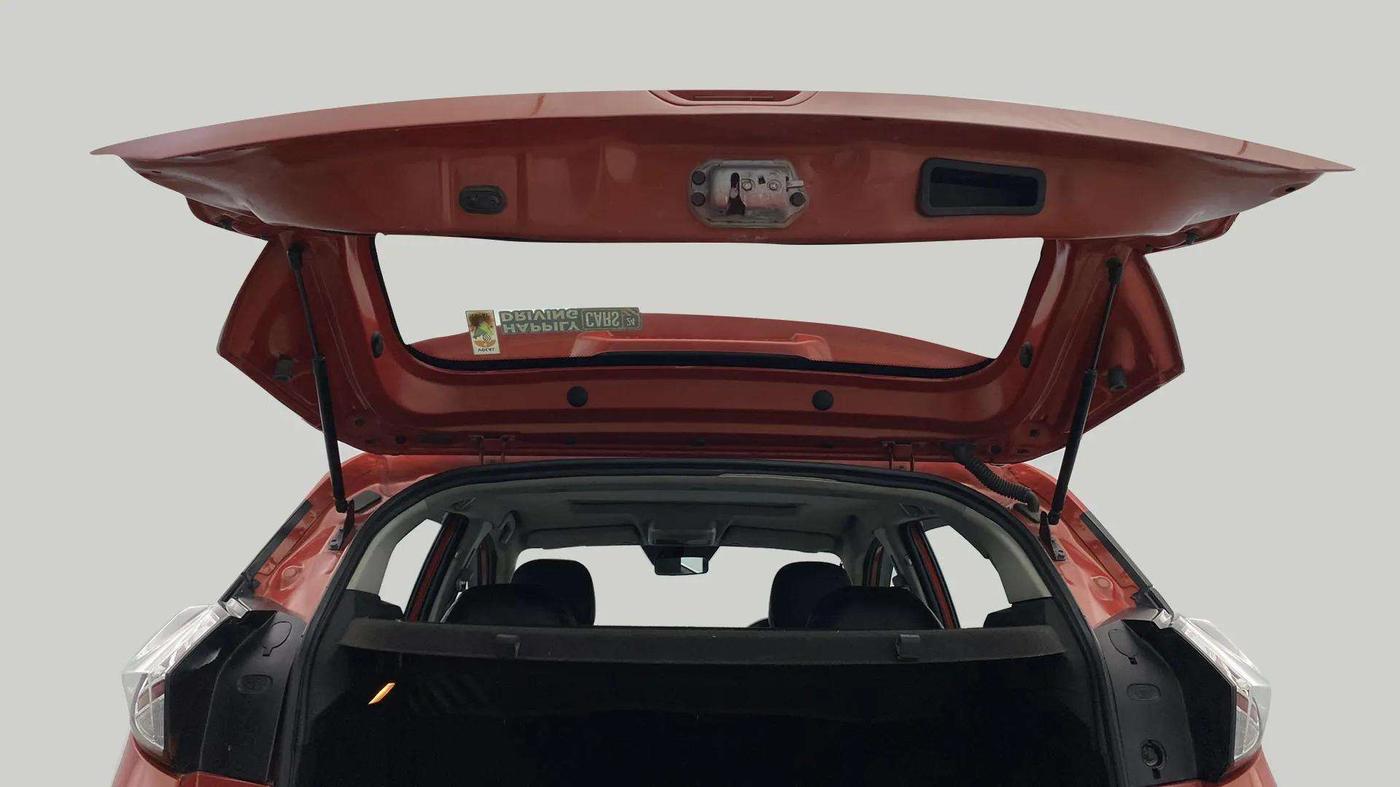 2020 Tata NEXON XM SUNROOF PETROL, Petrol, Manual, 30,518 km, Boot Door Open