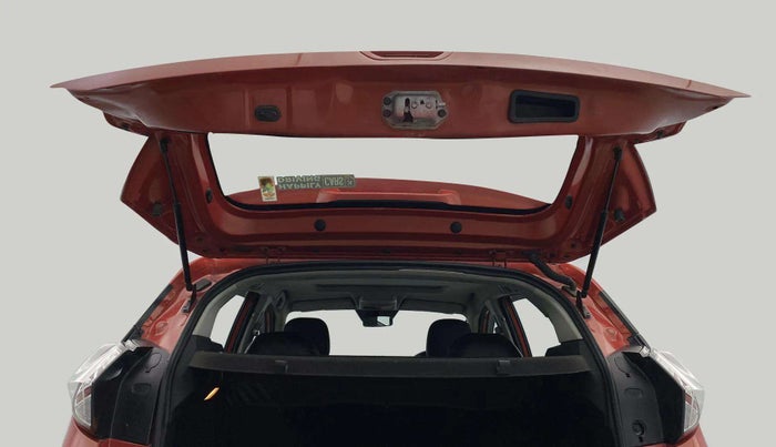 2020 Tata NEXON XM SUNROOF PETROL, Petrol, Manual, 30,518 km, Boot Door Open