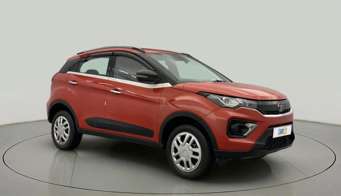 2020 Tata NEXON XM SUNROOF PETROL, Petrol, Manual, 30,518 km, Right Front Diagonal