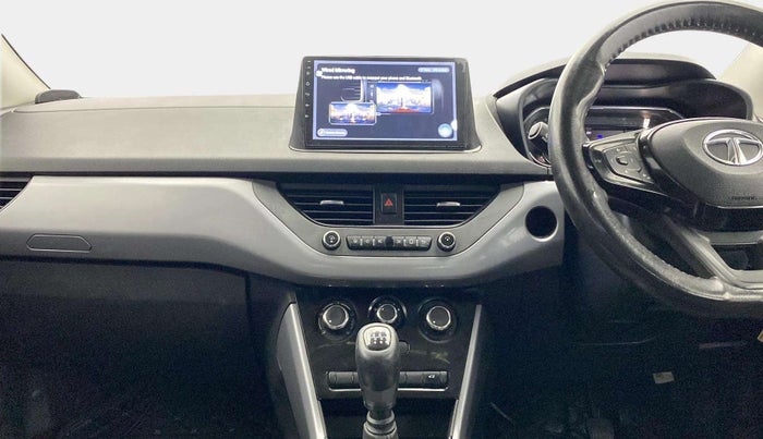 2020 Tata NEXON XM SUNROOF PETROL, Petrol, Manual, 30,518 km, Air Conditioner