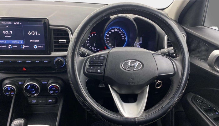 2021 Hyundai VENUE S+ 1.2, Petrol, Manual, 21,485 km, Steering Wheel Close Up