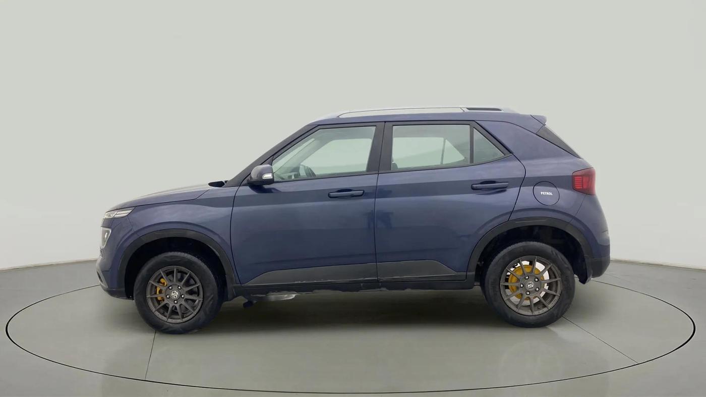 2021 Hyundai VENUE S+ 1.2, Petrol, Manual, 21,485 km, Left Side