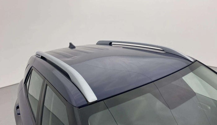 2021 Hyundai VENUE S+ 1.2, Petrol, Manual, 21,485 km, Roof - Slightly dented