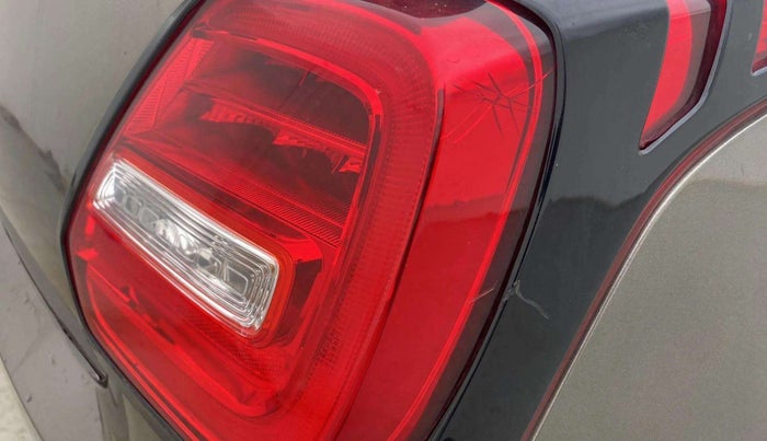 2020 Maruti Swift VXI, Petrol, Manual, 25,529 km, Right tail light - < 2 inches,no. = 2