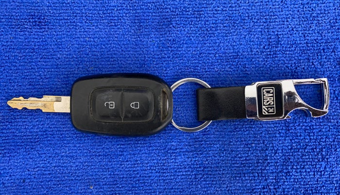 2018 Datsun Redi Go S 1.0, Petrol, Manual, 68,162 km, Key Close Up