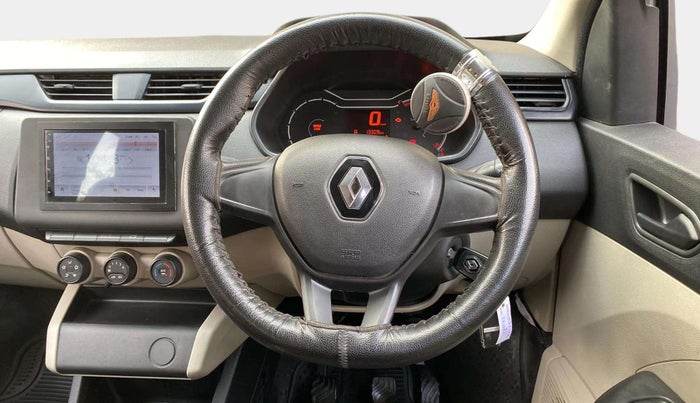 2020 Renault TRIBER RXE MT, Petrol, Manual, 13,361 km, Steering Wheel Close Up