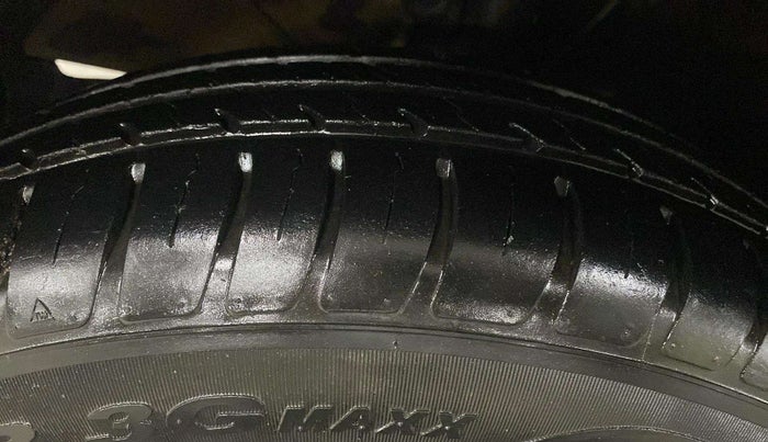 2019 Maruti Dzire VXI AMT, Petrol, Automatic, 14,013 km, Right Rear Tyre Tread