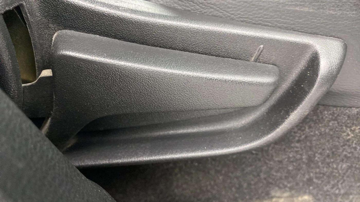 2020 Maruti S PRESSO VXI PLUS AMT, Petrol, Automatic, 41,930 km, Driver Side Adjustment Panel