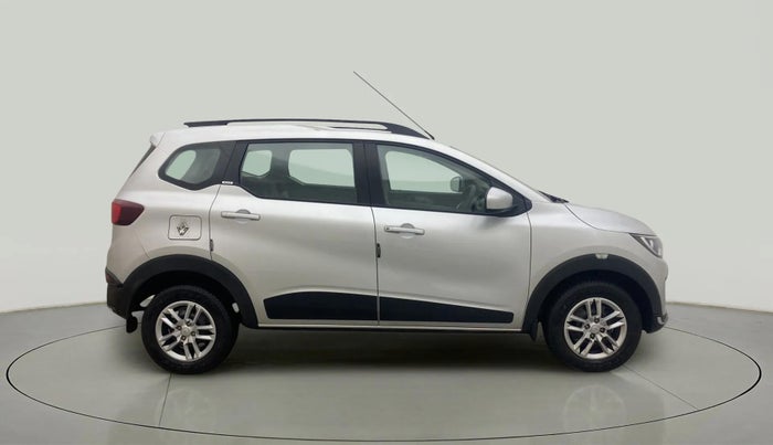 2020 Renault TRIBER RXT, Petrol, Manual, 9,124 km, Right Side View