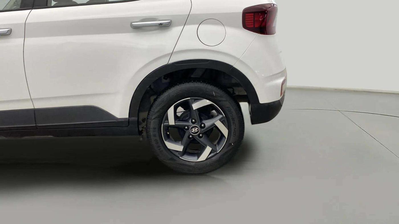 2019 Hyundai VENUE SX PLUS 1.0 TURBO DCT, Petrol, Automatic, 98,937 km, Left Rear Wheel